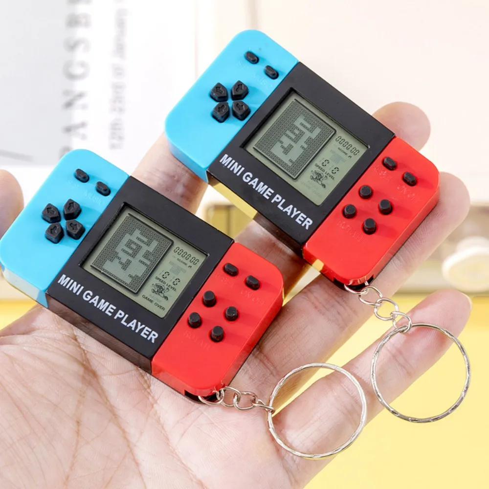 Klasyczna konsola do gier Tetr – Gaming Console Keychain recenzja i cena
